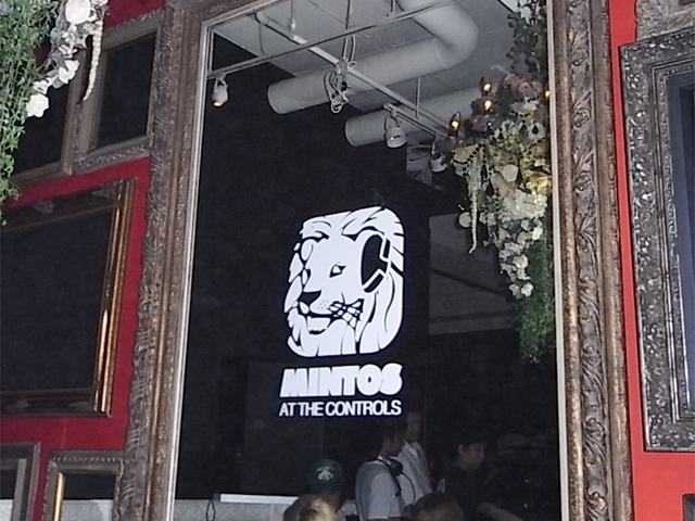 2010041003.jpg